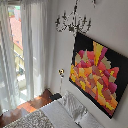 Residence E Appartamenti Cavallerizza Naples Luaran gambar