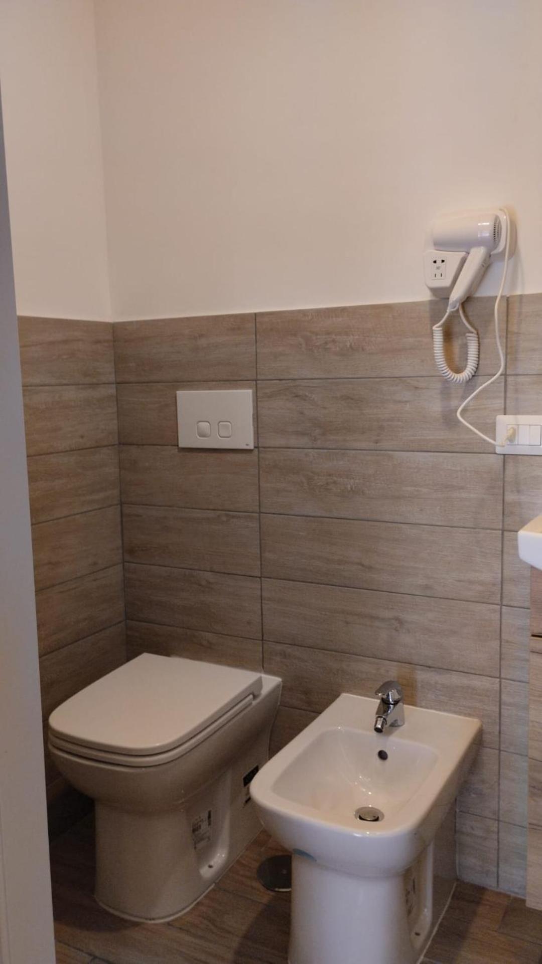 Residence E Appartamenti Cavallerizza Naples Luaran gambar