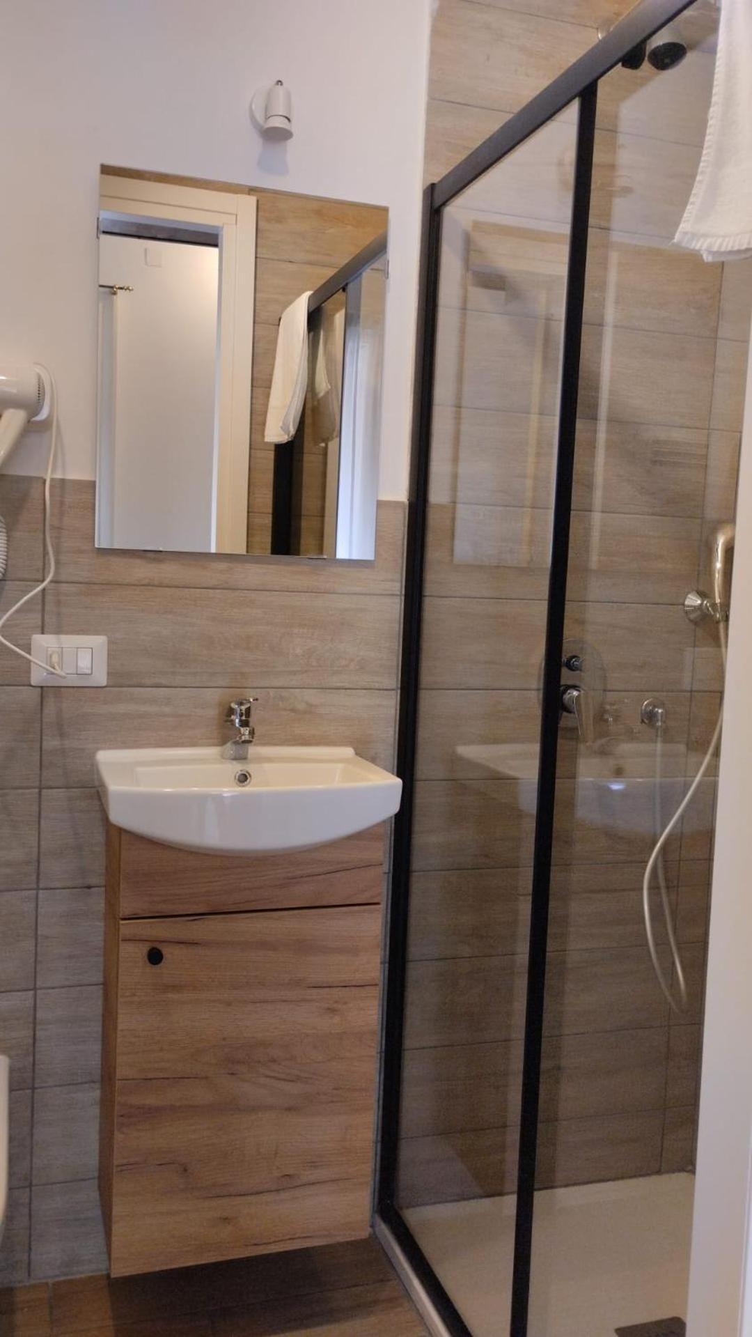 Residence E Appartamenti Cavallerizza Naples Luaran gambar