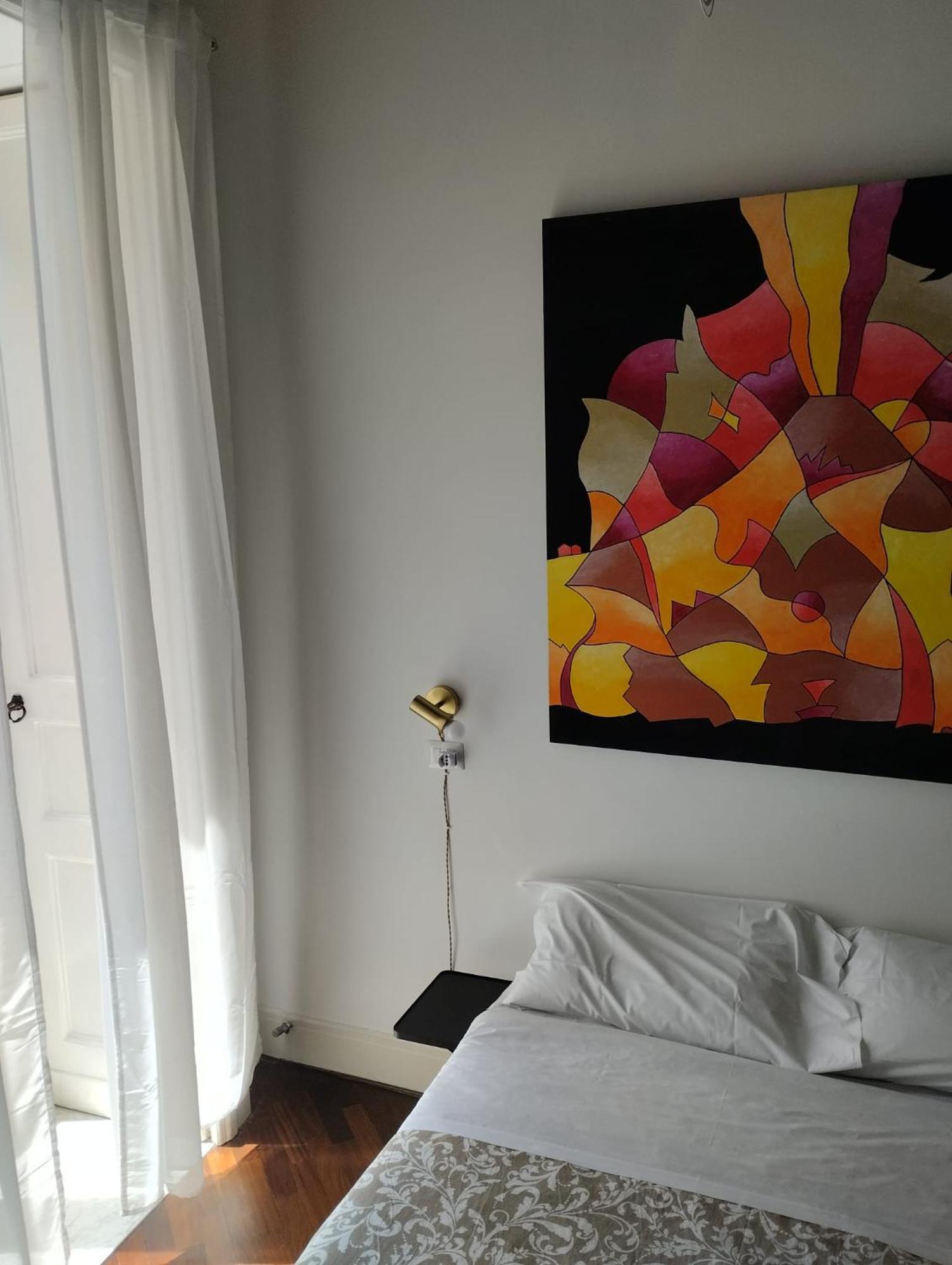 Residence E Appartamenti Cavallerizza Naples Luaran gambar